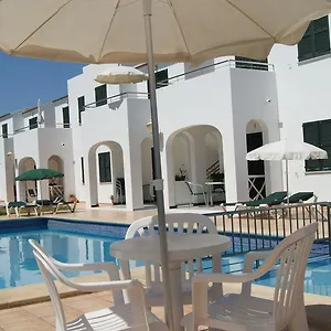 https://apartaments-california.balearic-islands.net
