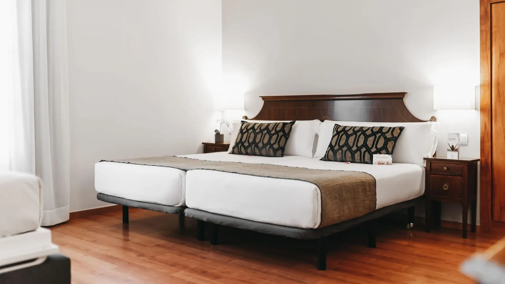 Hotel Oriente Atiram Barcelona