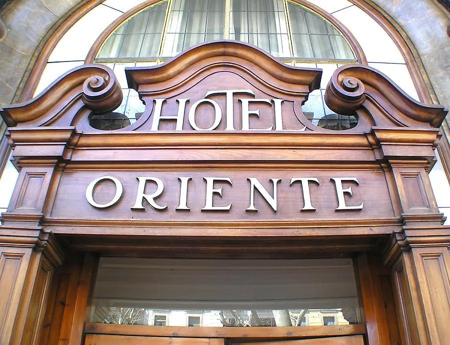 Hotel Oriente Atiram Barcelona 3*,
