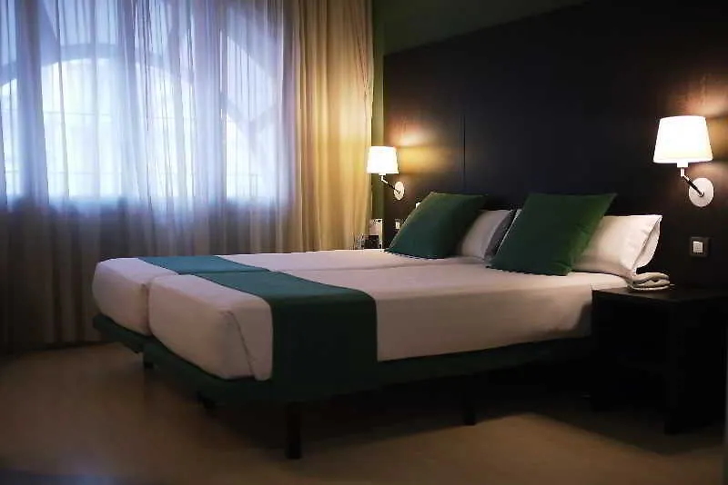 Oriente Atiram Hotel Barcelona