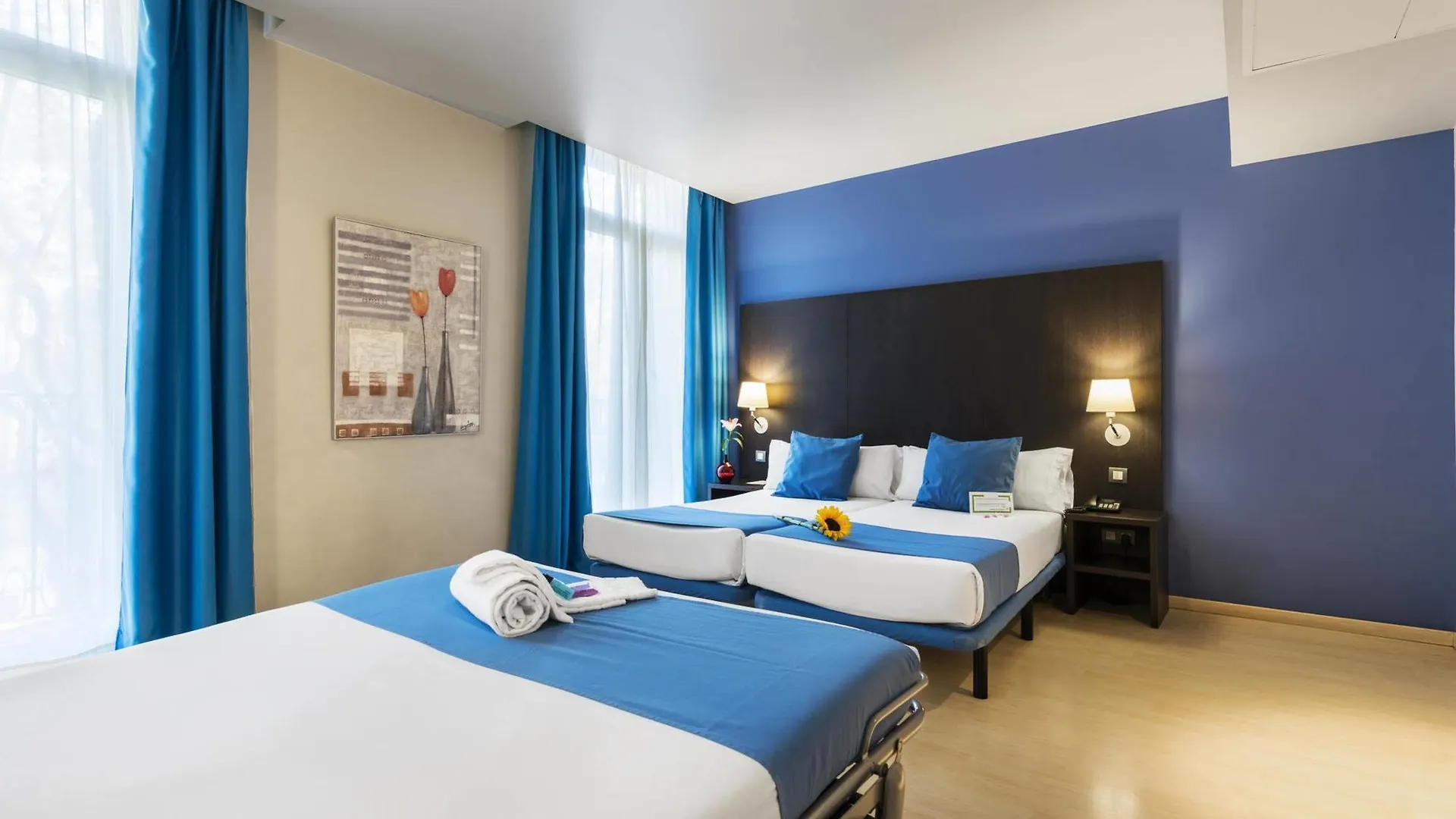 Oriente Atiram Hotel Barcelona 3*,