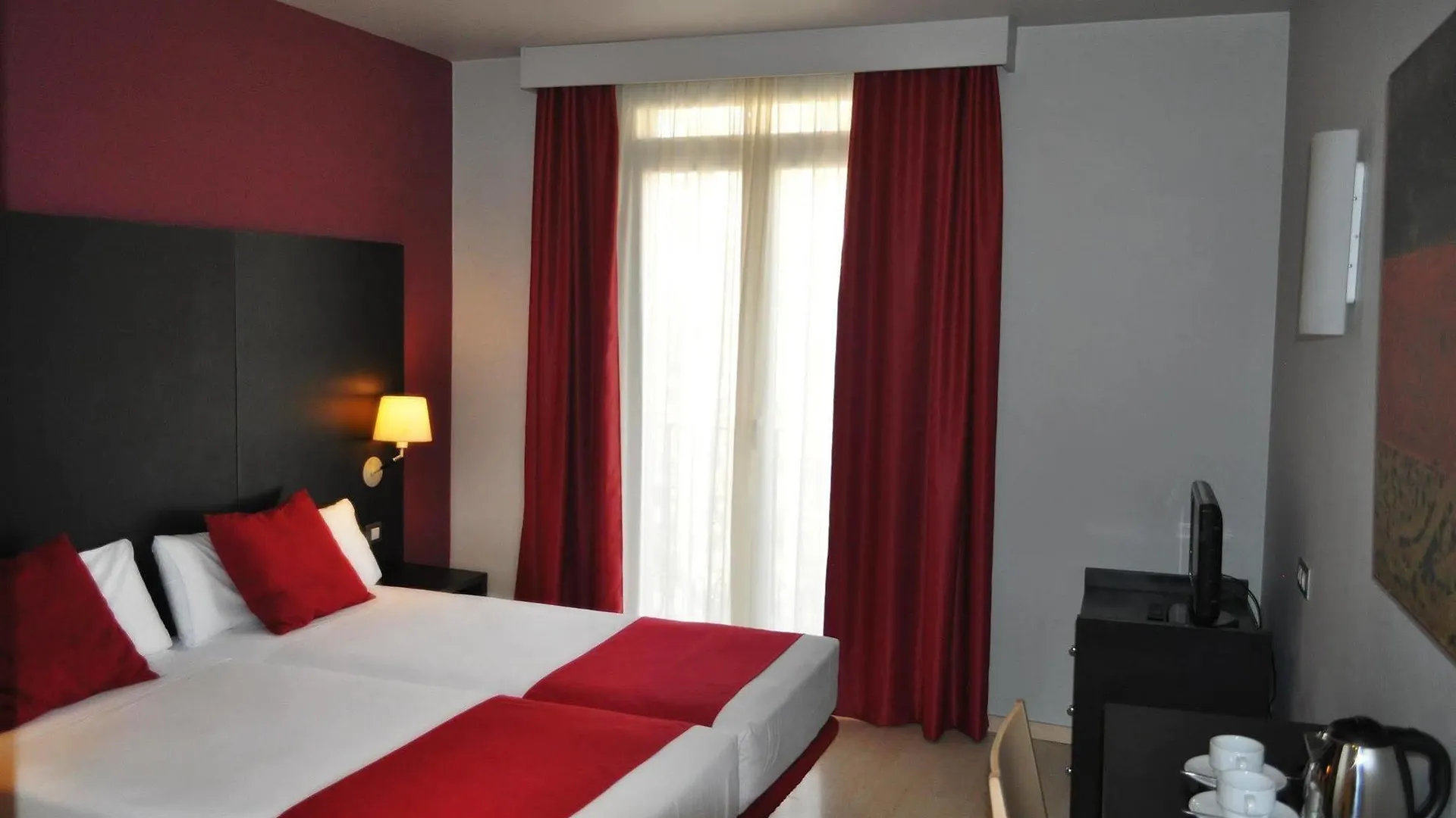 Oriente Atiram Hotel Barcelona Spain