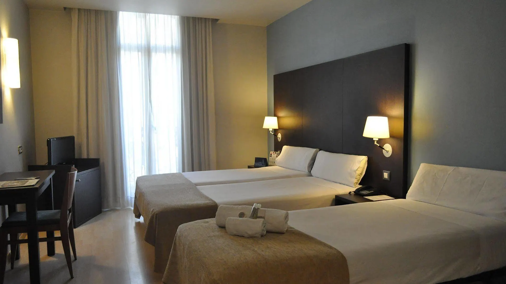 Oriente Atiram Hotel Barcelona